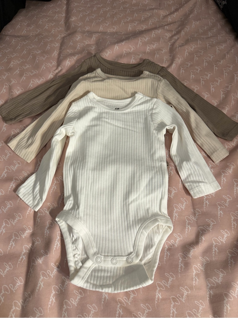 H&M Ribbed Long-Sleeve One-Piece Bodysuit - White, Cream, Brown. New without tag